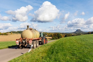 JUS 20251013  MG 3725